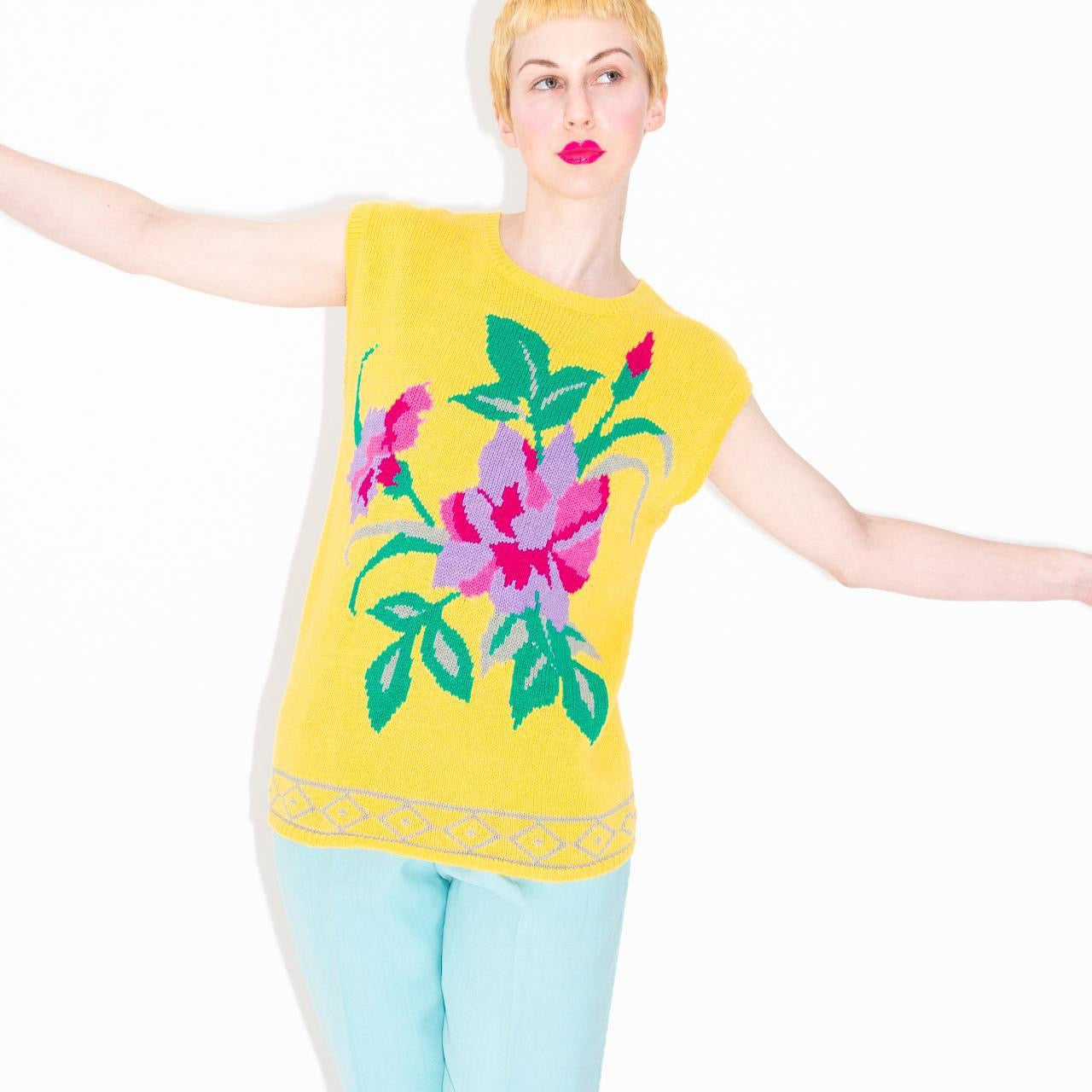 Vintage 80s Yellow Flower Sweater