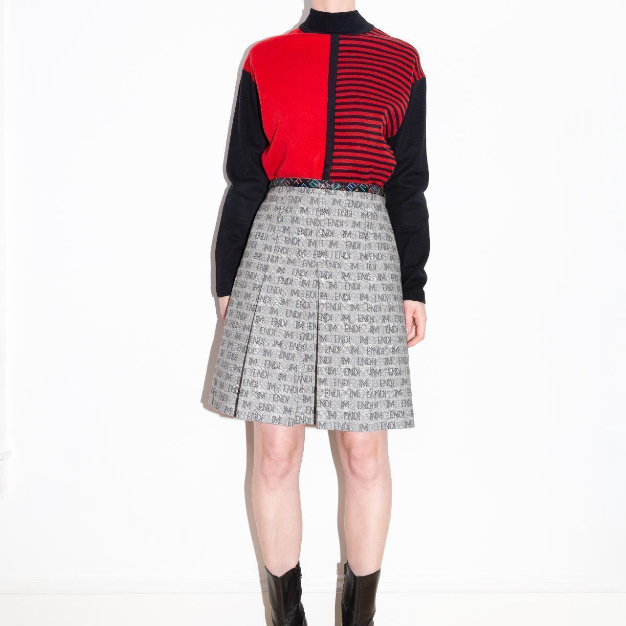 Vintage 90s Gray Pleated Fendissime Skirt