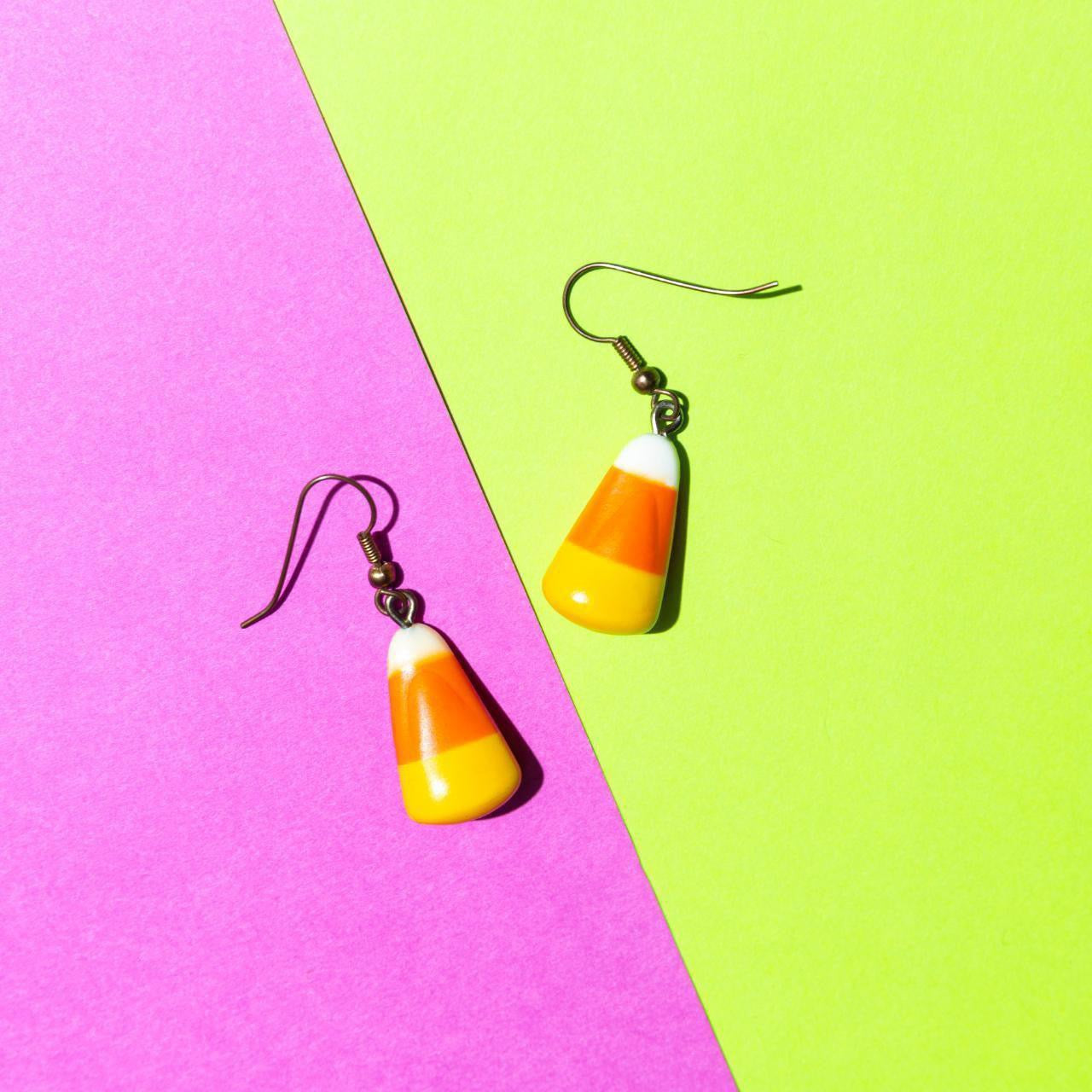 vintage 80s Novelty Candy Corn Earrings