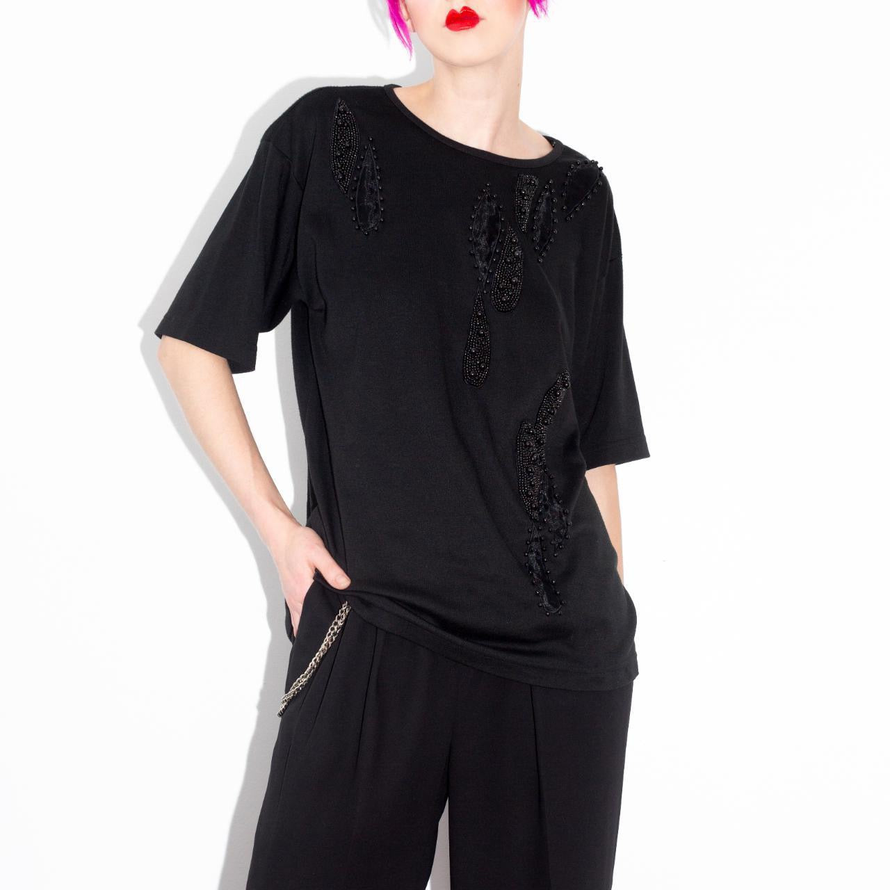 Vintage 90s Black Tshirt with Abstract Beading