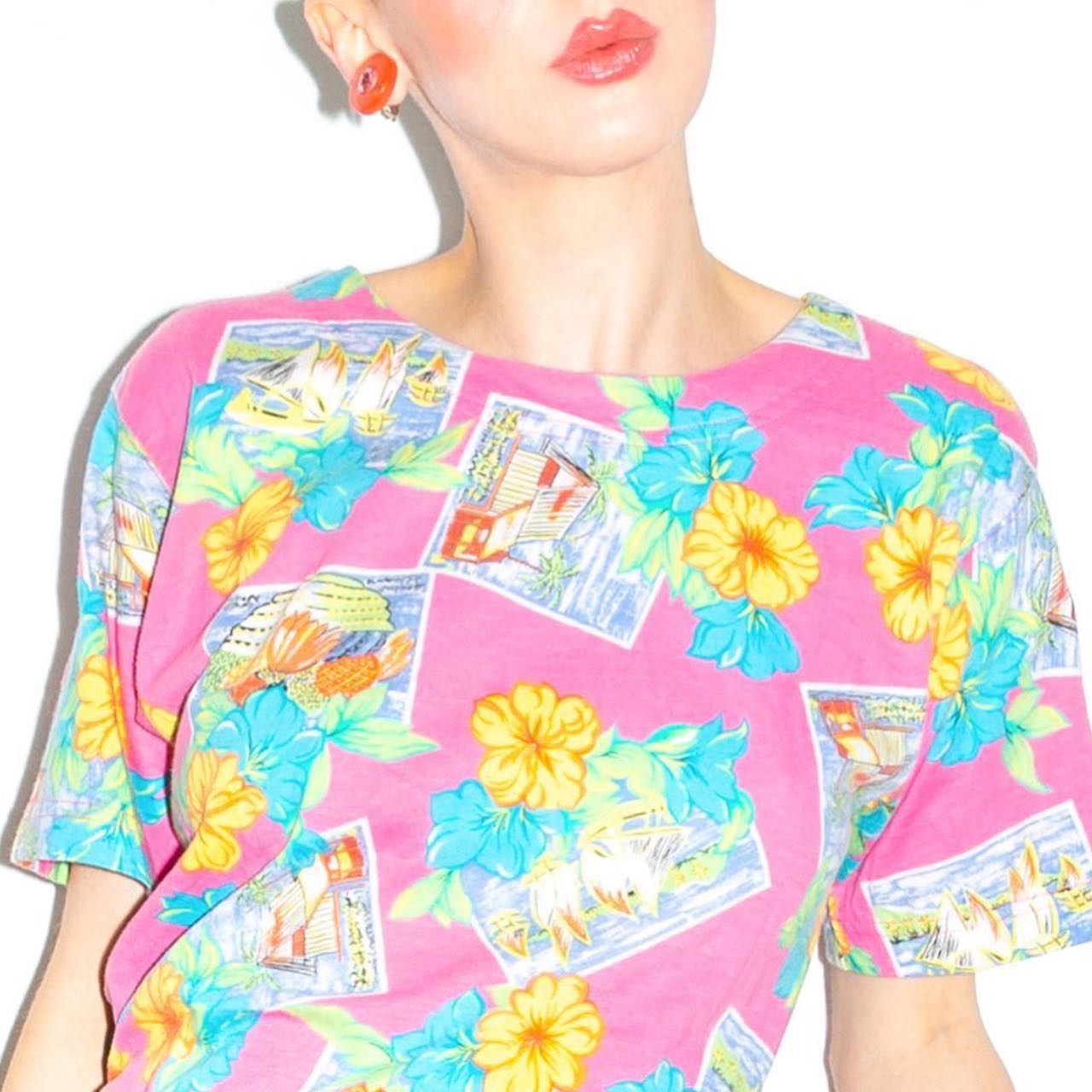 Vintage 90s Pink Hawaiian Shirt