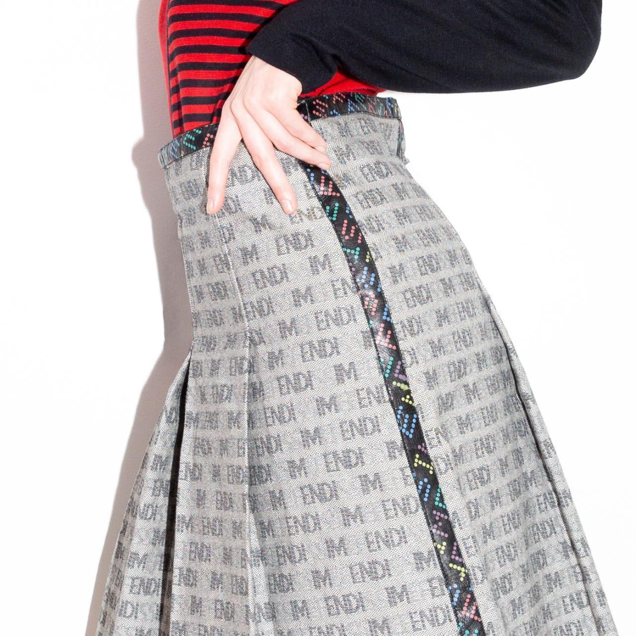 Vintage 90s Gray Pleated Fendissime Skirt