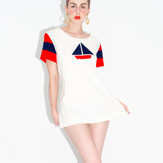 Vintage 60s White Tunic/Minidress with Navy/Red Sailboat